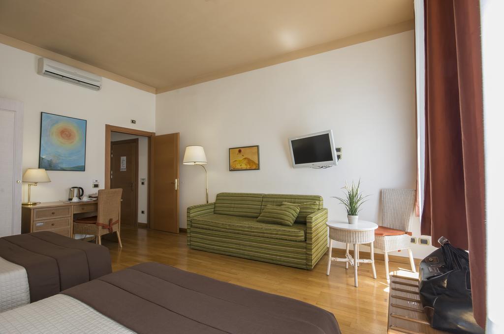 Piazza Paradiso Accommodation Siena Eksteriør bilde
