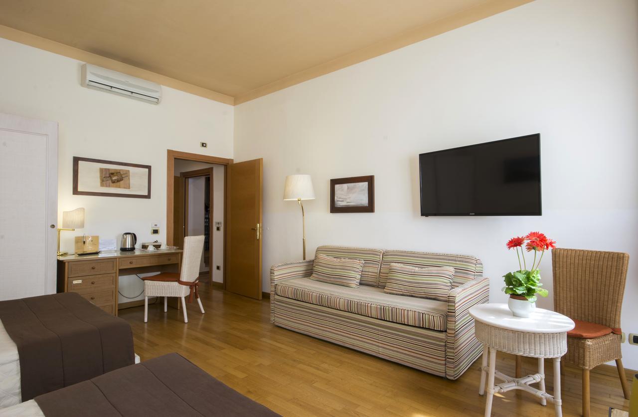 Piazza Paradiso Accommodation Siena Eksteriør bilde