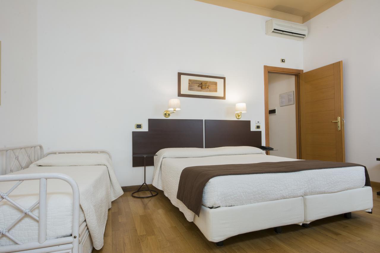 Piazza Paradiso Accommodation Siena Eksteriør bilde